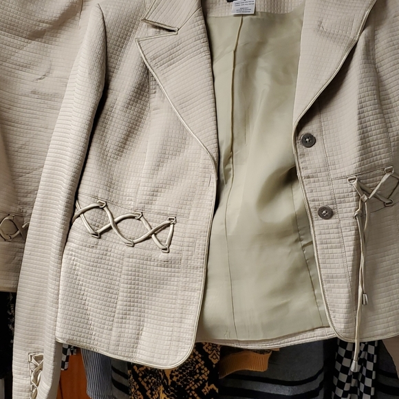 Skirt Set Light Tan 10 - Picture 2 of 10